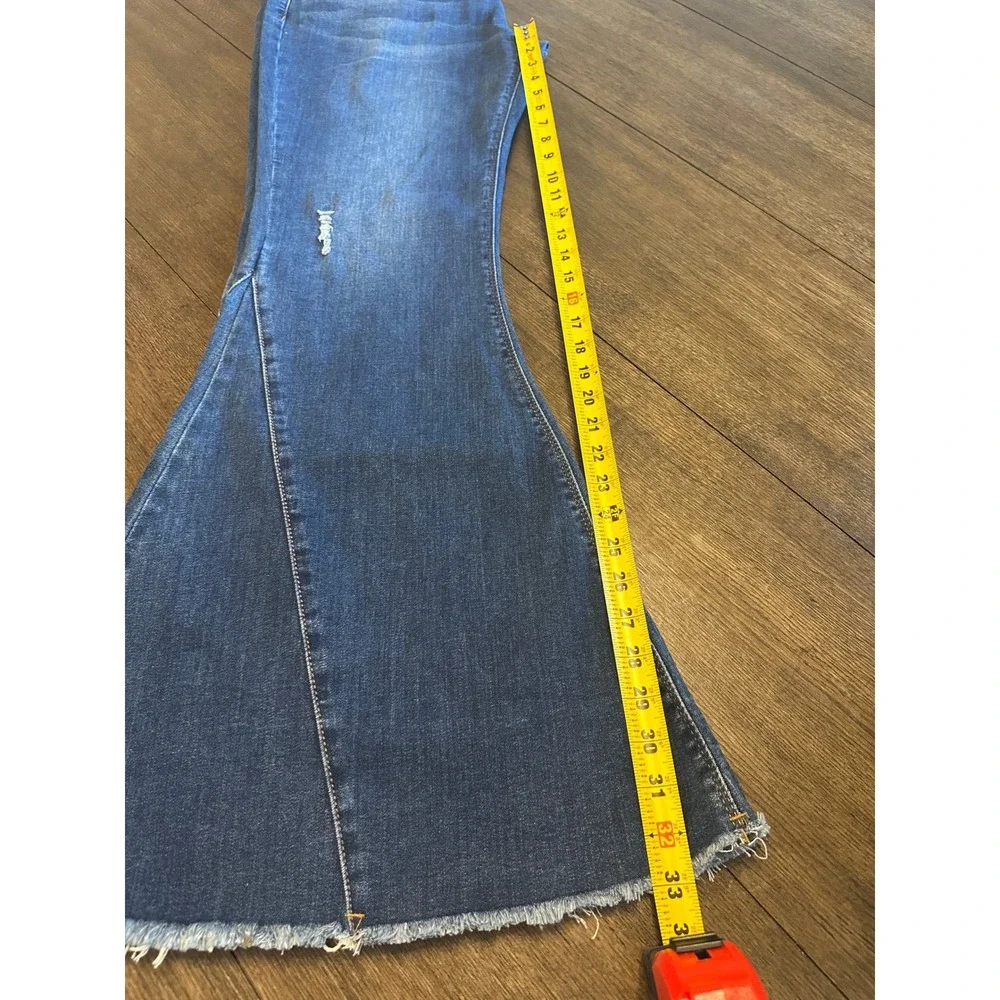 Home‎ Folk Women's Denim Flare Jeans Distressed Frayed Hem Size 18